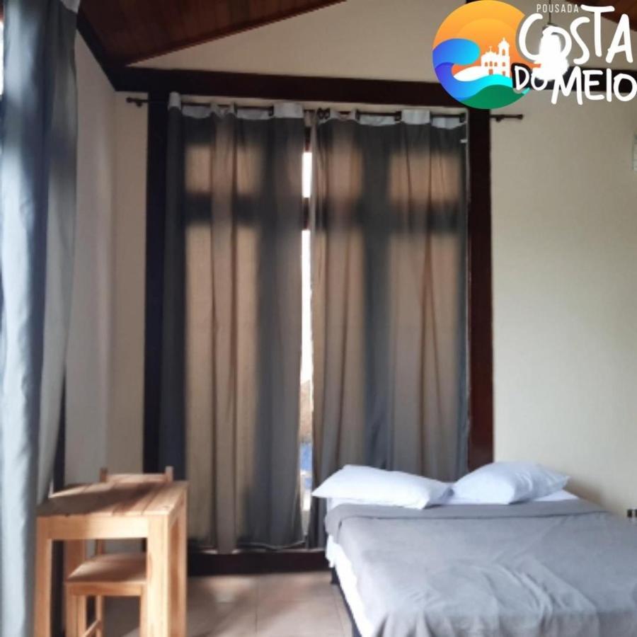Costa Do Meio Guest house *